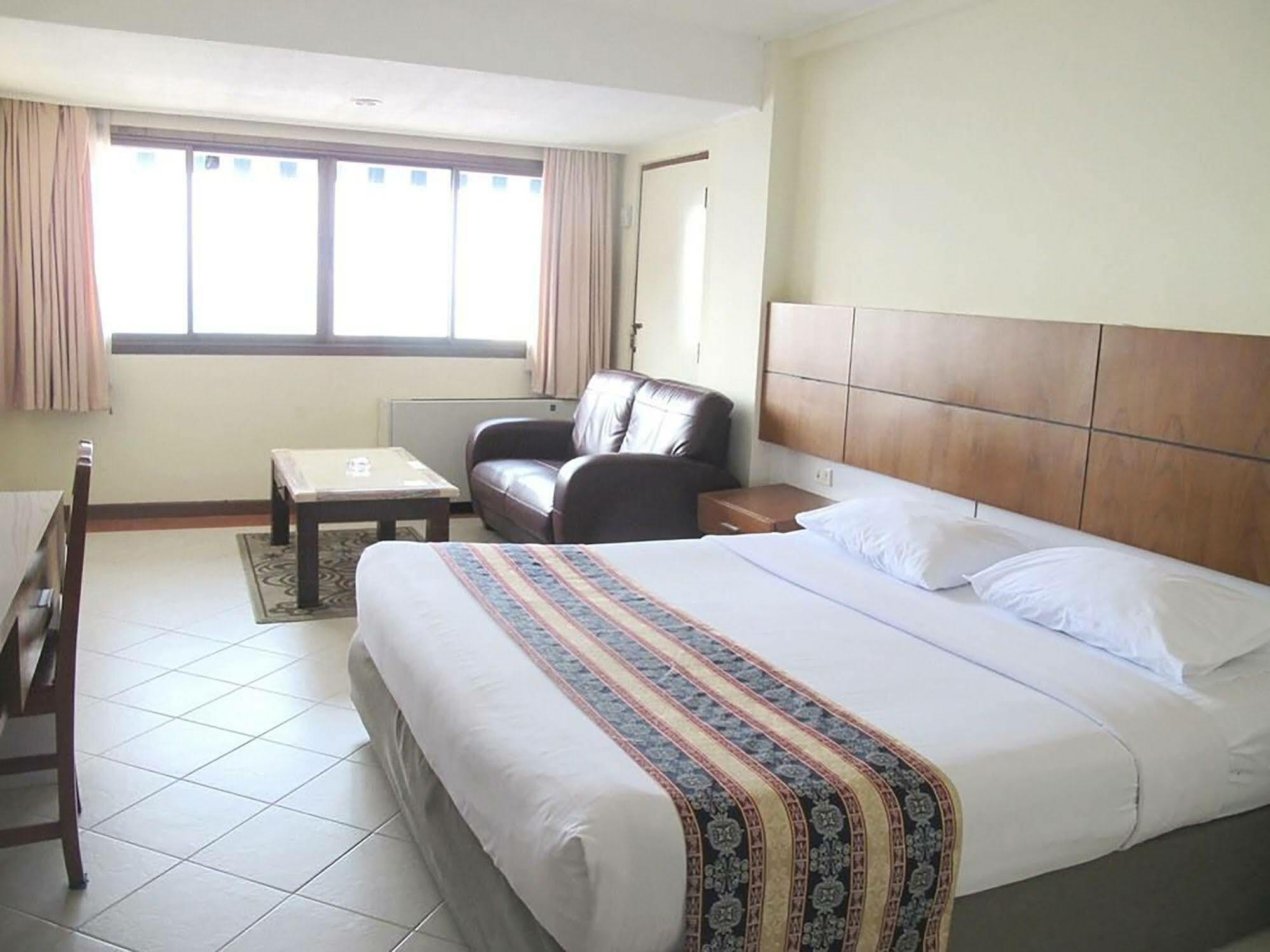 Diamond Beach Hotel Pattaya Eksteriør bilde