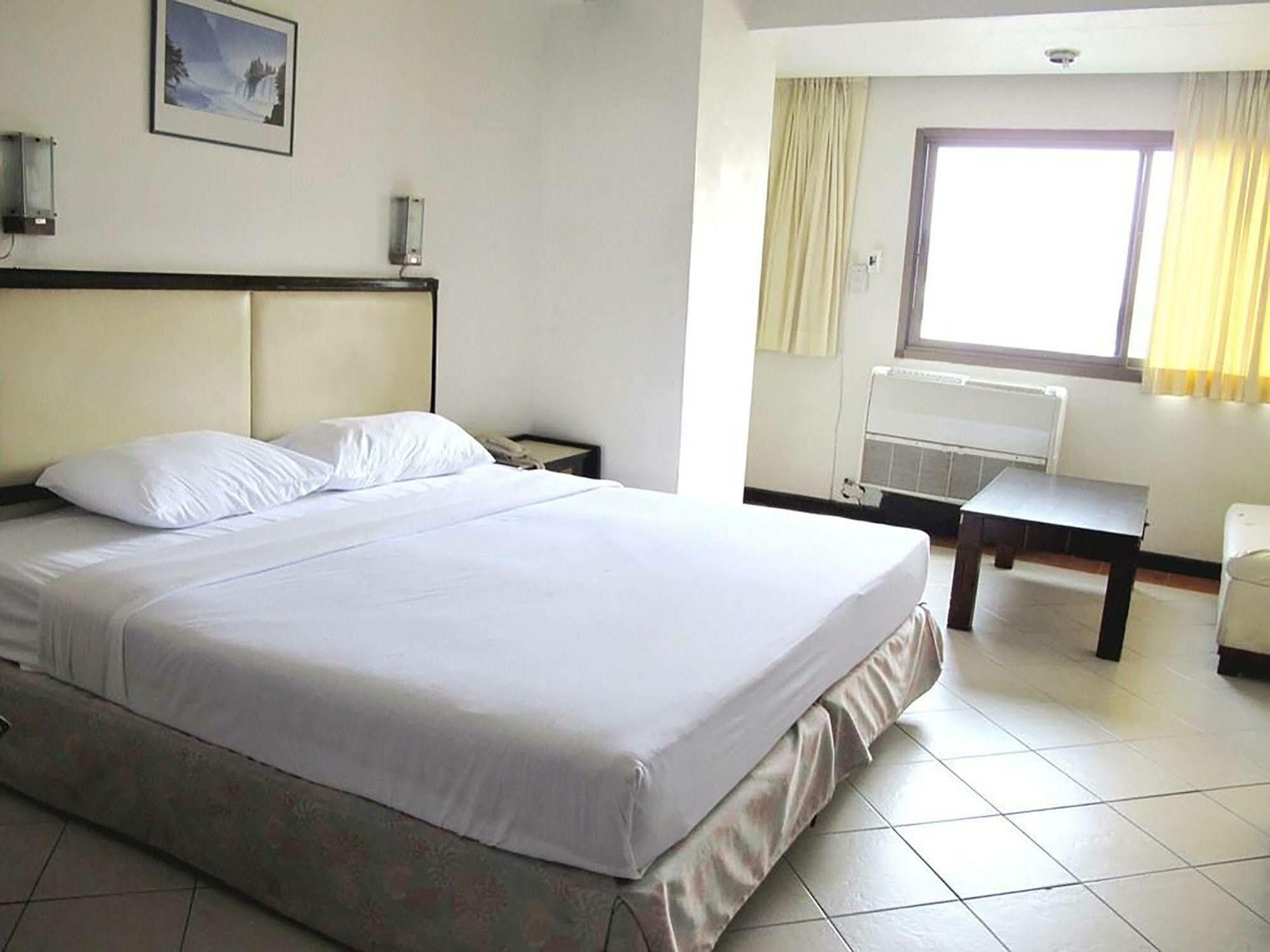Diamond Beach Hotel Pattaya Eksteriør bilde